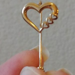 Gold tone hearts stick pin 1 1/2 inch